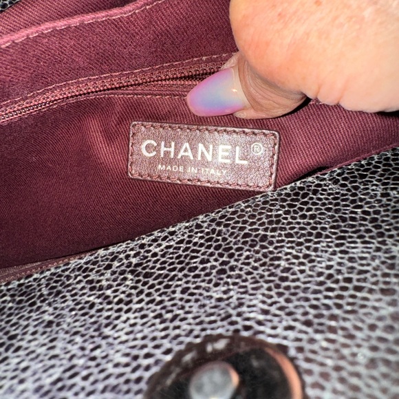 Chanel
CC Crave large Tote Quilted Glazed Caviar - Picture 7 of 16